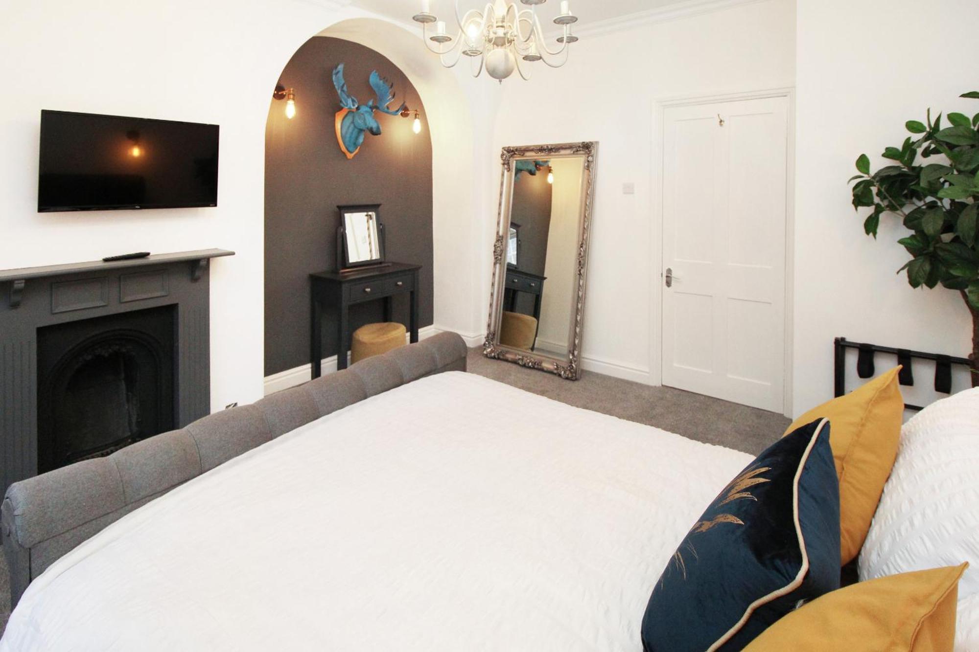 Chester City Centre Town House Exterior foto